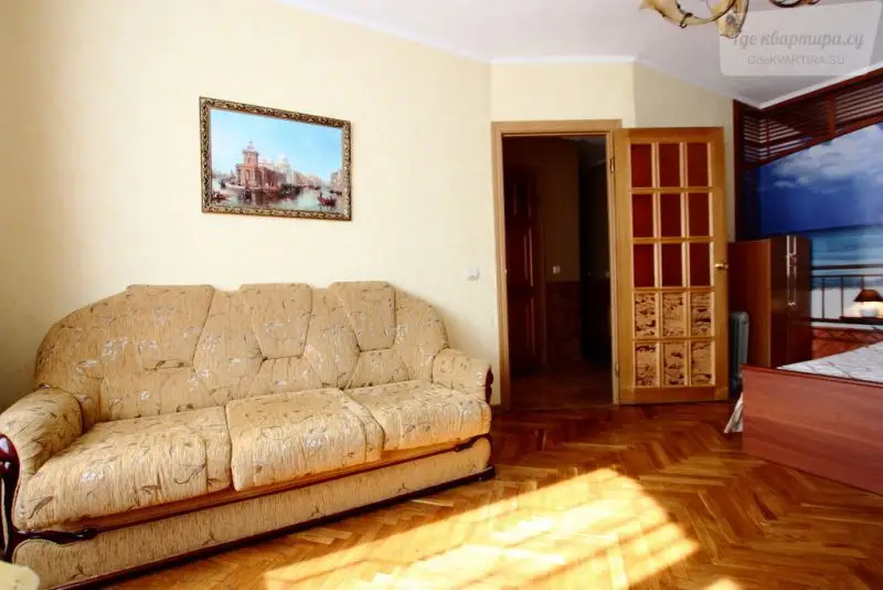 Заневский проспект, 31