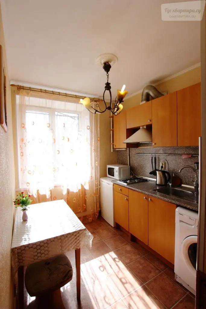 Заневский проспект, 31