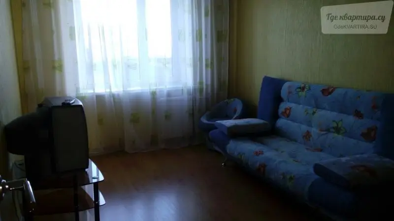 улица Иосифа Каролинского, 13