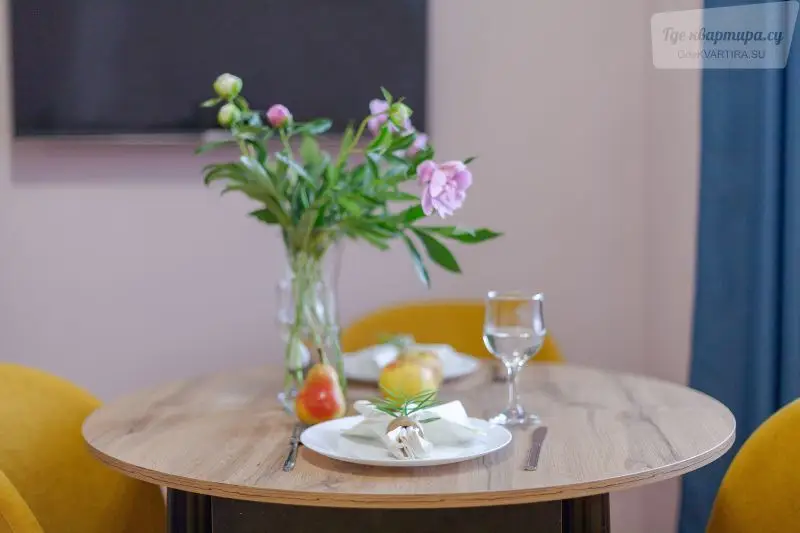 Солнечная улица, 4