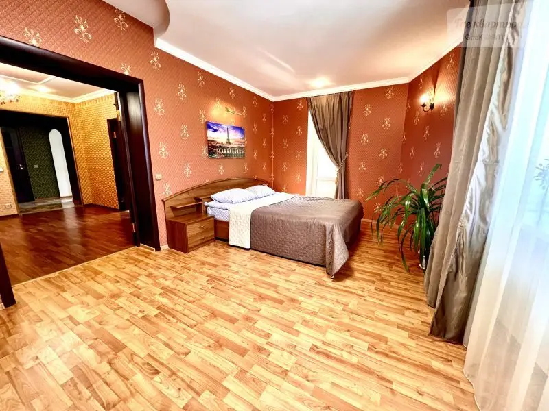 Садовая улица, 335