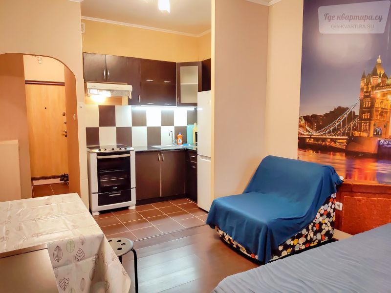 проспект Королёва, 7