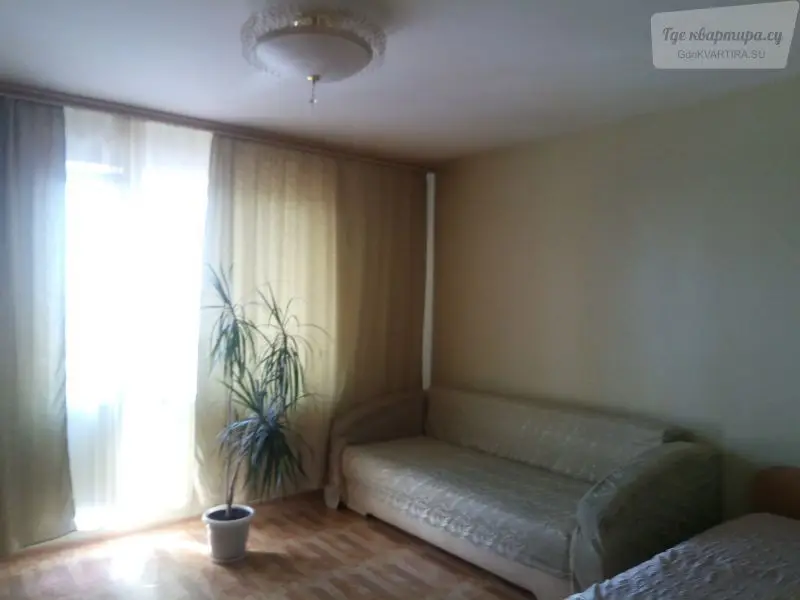 Ястынская улица, 3