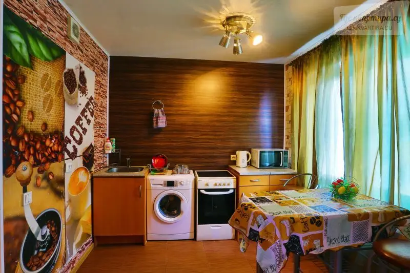 Союзная улица, 2