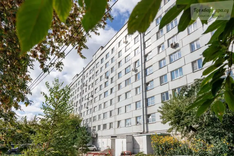 улица Робеспьера, 32